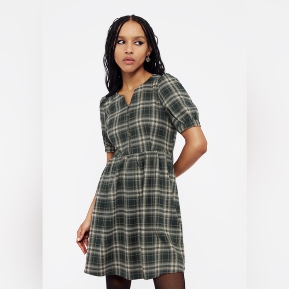 Disturbia Dresses & Skirts - Tulisa Check Button-Up Mini Dress Sz 4 – Puff Sleeves, Alt Shirt Dress